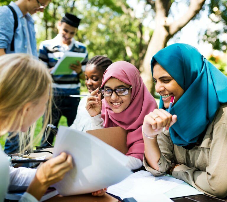 Top Fully Funded Islamic Scholarships-2023/2024
